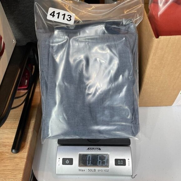 Romeo + Juliet Couture Top Womens Small Blue Chambray Cotton Blend‎ Embroidered - Picture 7 of 7